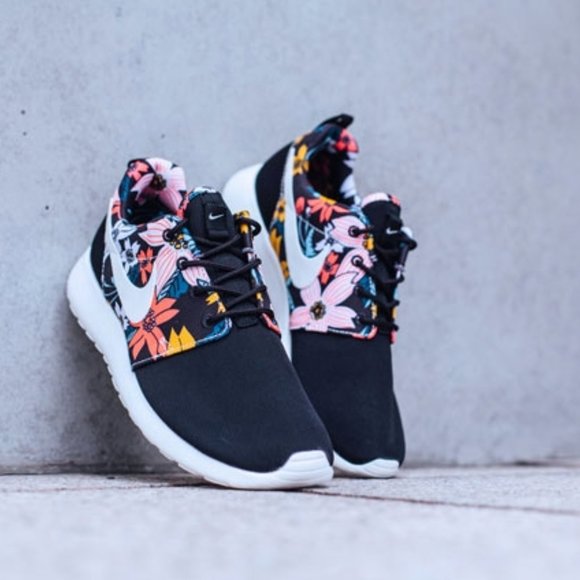 Nike Shoes - Nike Roshe Run Black Aloha Sneakers